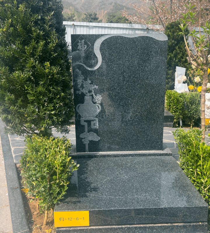 北京市昌平区天寿陵园艺术立碑墓型7号树葬