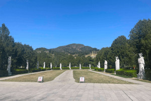 墓地信息网郑女士对清东陵万佛园的评价