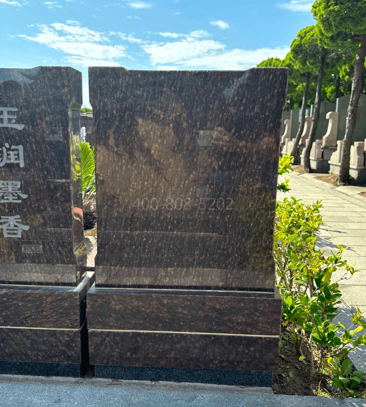 上海市奉贤区滨海古园传统立碑墓型5号
