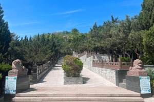 北京市海淀区温泉墓园园区环境图