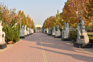 天津市西青区西城寝园特色雕像图
