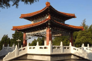 郑州市惠济区郑州市民公墓邙山墓园园区休息亭