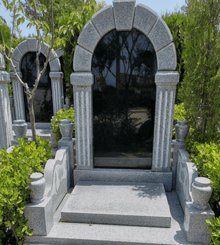 郑州市荥阳市黄河纪念园传统立碑墓型7号
