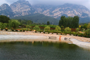 郑州市登封市莲花山人文纪念公园园区湖景图