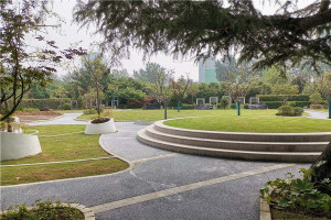 郑州市新郑龙湖镇河南福寿园园区环境图