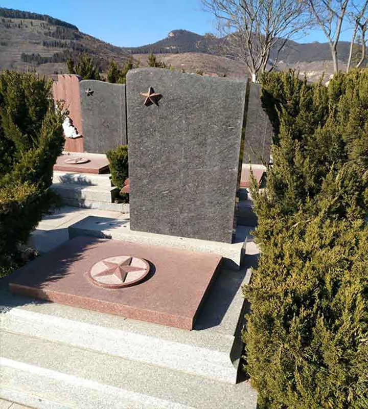 济南市历城区恭德陵园寿南山传统立碑墓型3号