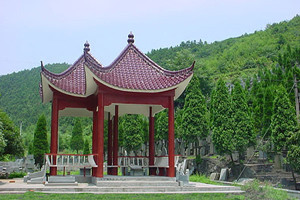 杭州市余杭区瓶窑公墓园区休息亭