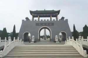 天津市静海县德慈塔陵大门图