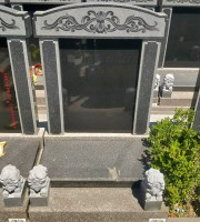 河北省廊坊市万桐园公墓传统立碑墓型5号