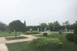 天津市静海县德慈塔陵园区环境图