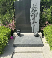 涿州市卧龙公墓传统立碑墓型2号