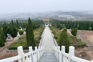 皇帝岭陵园景观图