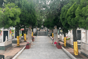 青龙岗纪念园景观图