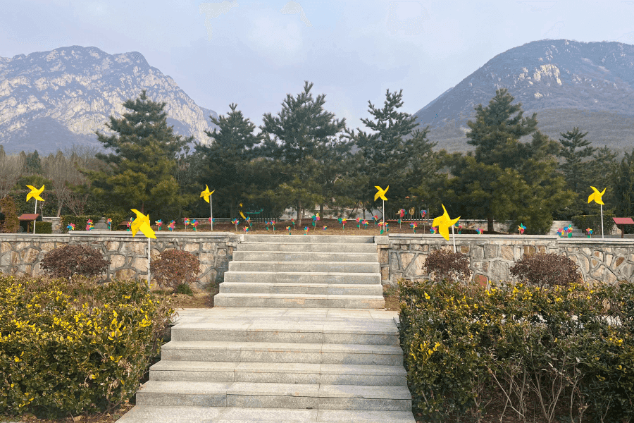 莲花山福祥园景观图